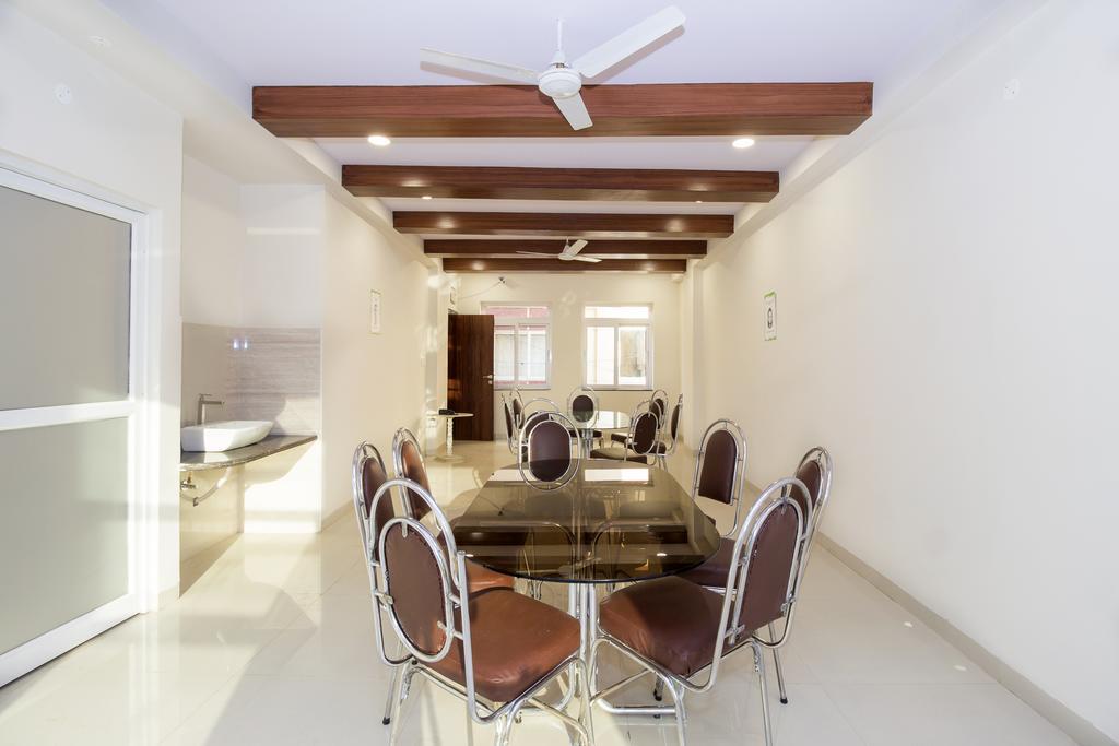 Itsy Hotels Arastu Inn Hyderabad Exteriör bild